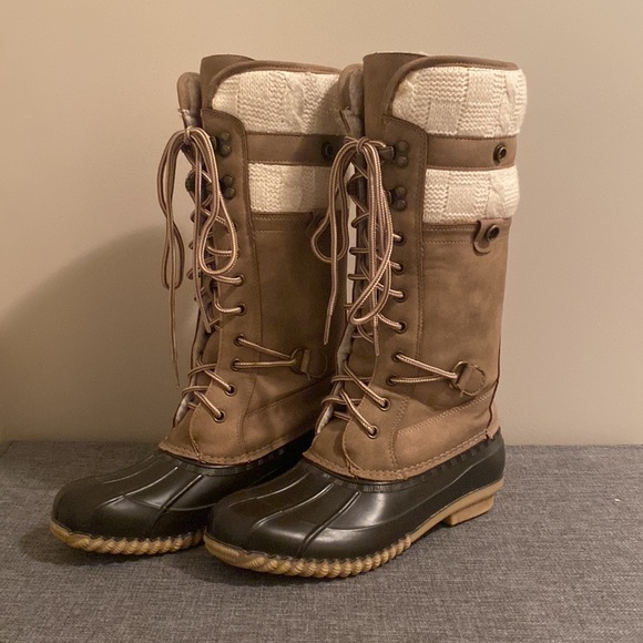 Tall Duck Boots - Picture 2 of 4